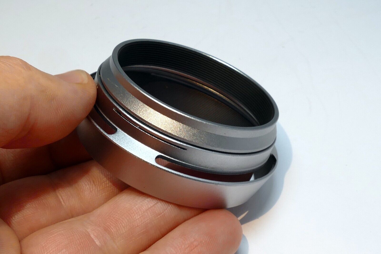 JJC LH-X100 Metal Bayonet Hood Shade for Fujinon X100 camera lens