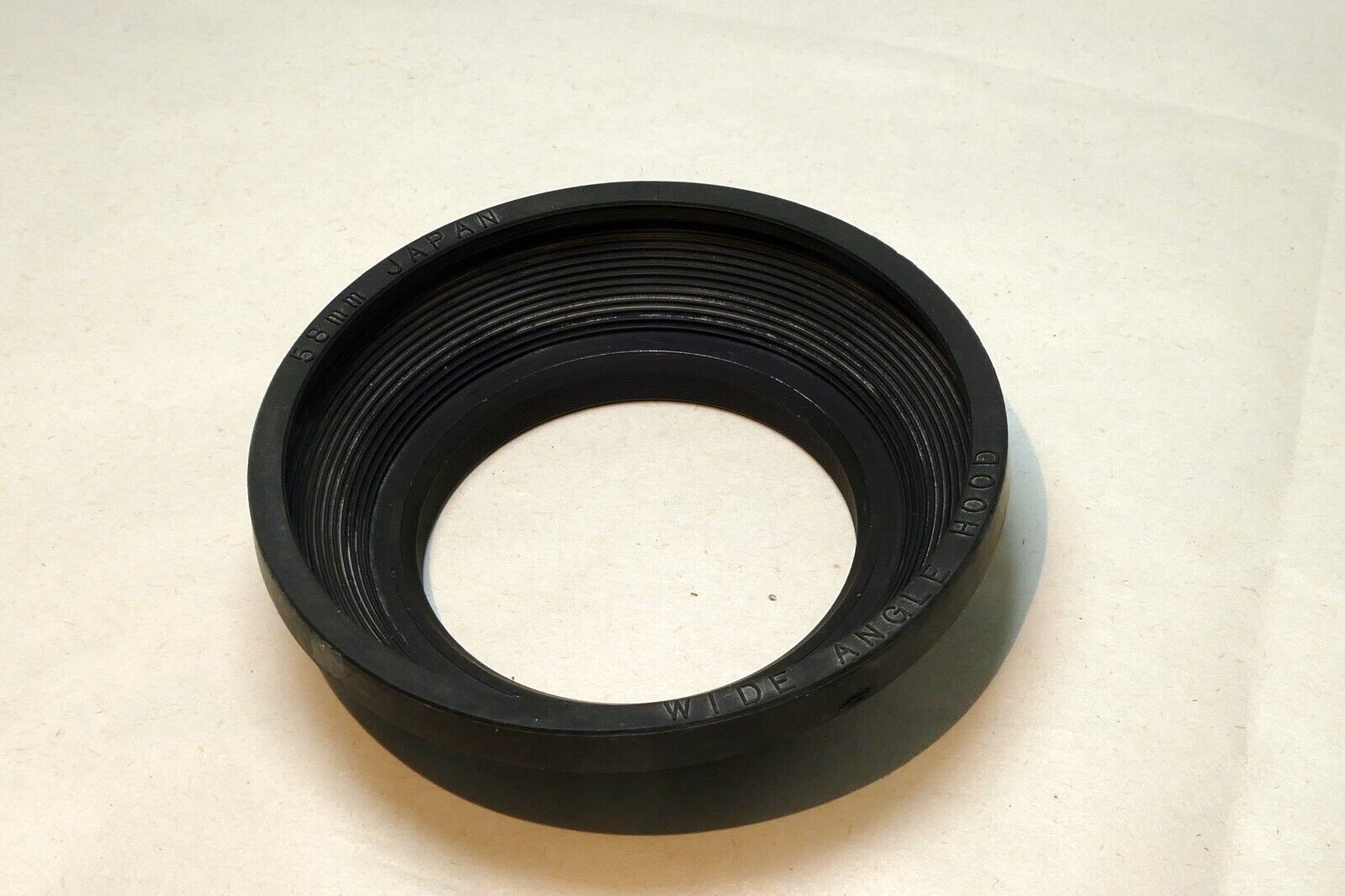 58mm Rubber collapsible Lens Hood Shade for 28mm f2 wide angle