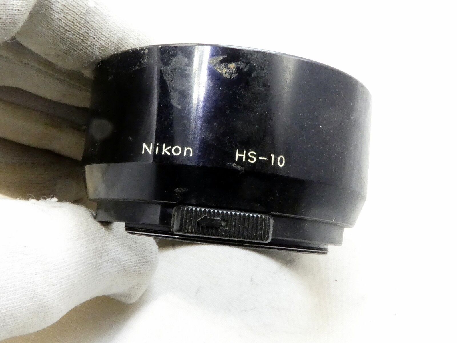 Nikon HS-10 Hood Shade Metal clip on for 135mm f3.5 85mm f2.0 105mm Genuine EOM