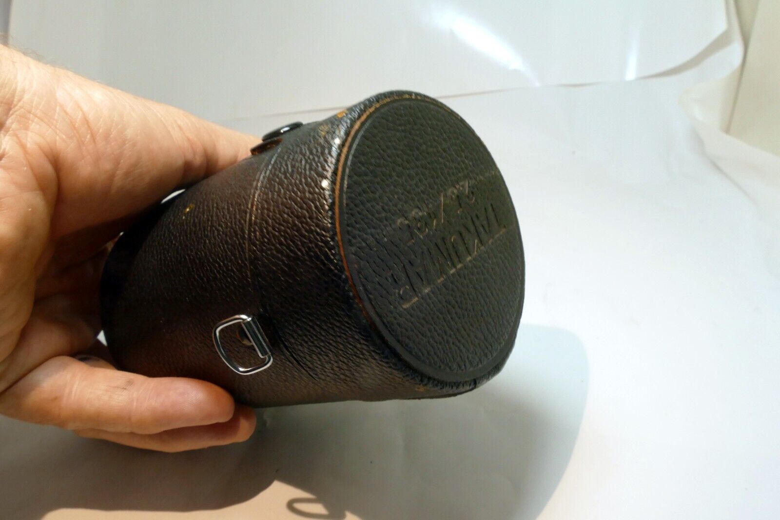 Pentax Hard Case for SMC-Takumar 135mm f2.5 M42 lens (fits 85mm)