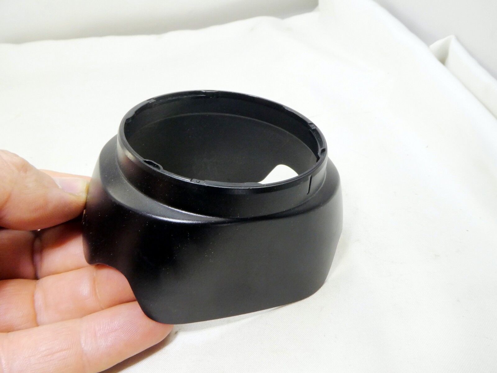 63mm ID  Plastic Lens Hood  twist on type (unknown brand)