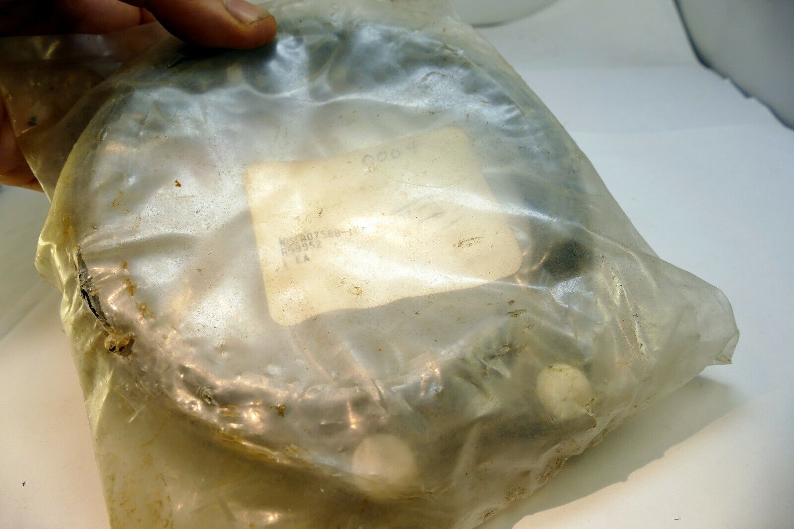 NH1007588-10 R99952-T 0004 clamp EXHAUST