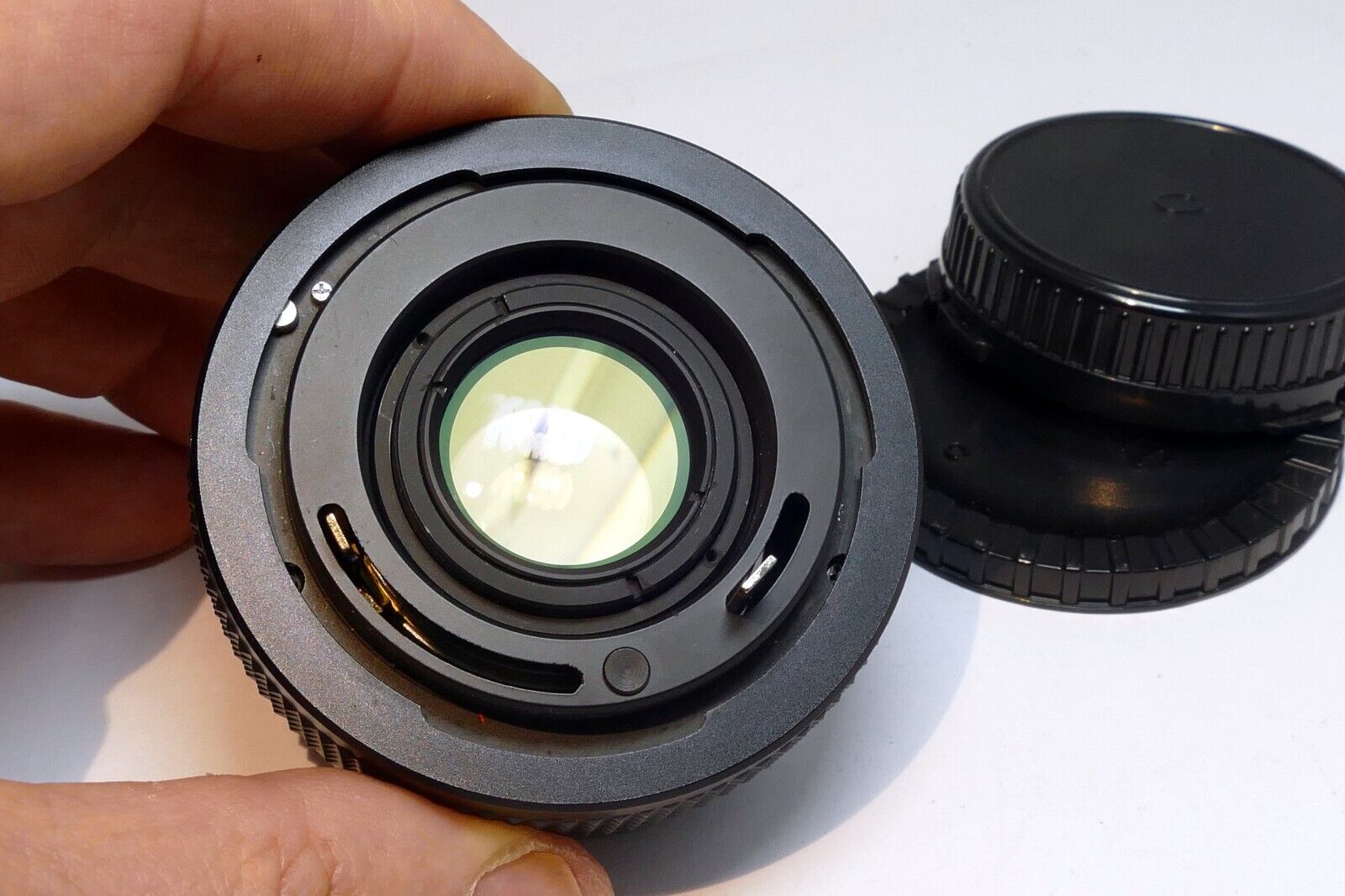 Vivitar Multi-Coated 2X Lens teleconverter for FD Canon mount manual focus lens