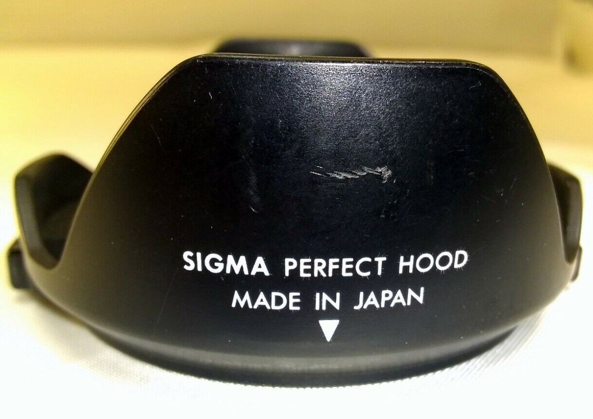 Sigma 52mm Clip on Lens Hood for 28mm f2.8 Wide angle mini lens manual focus