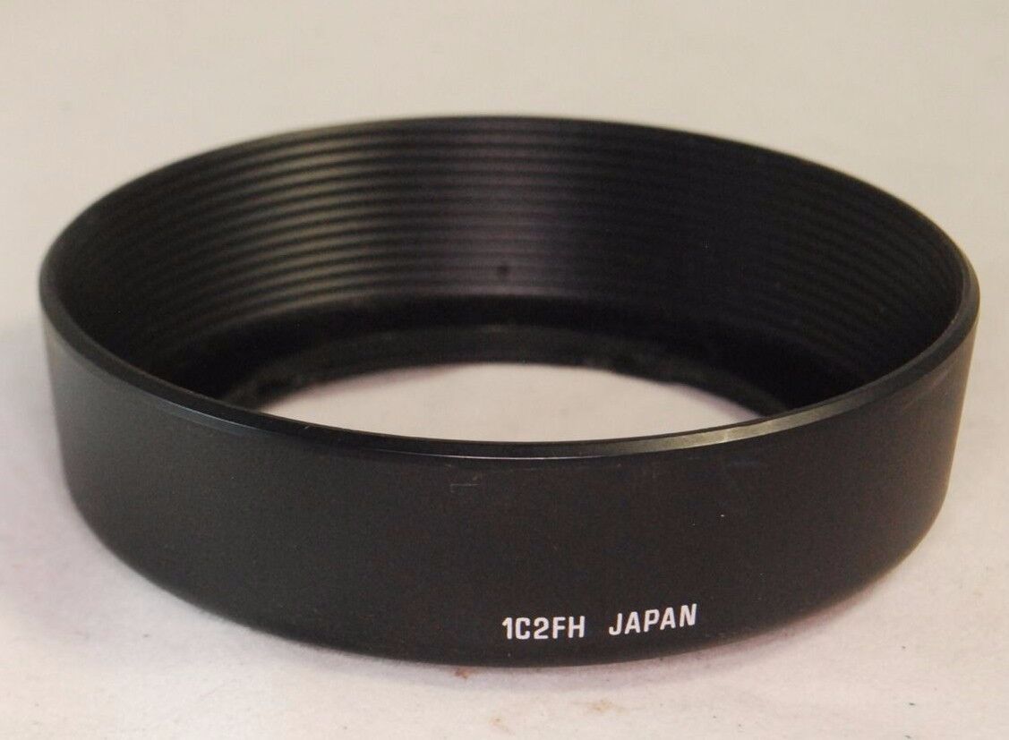 Genuine TAMRON 1C2FH Plastic Lens Hood Made in Japan 28-80mm f3.5-5.6 AF zoom