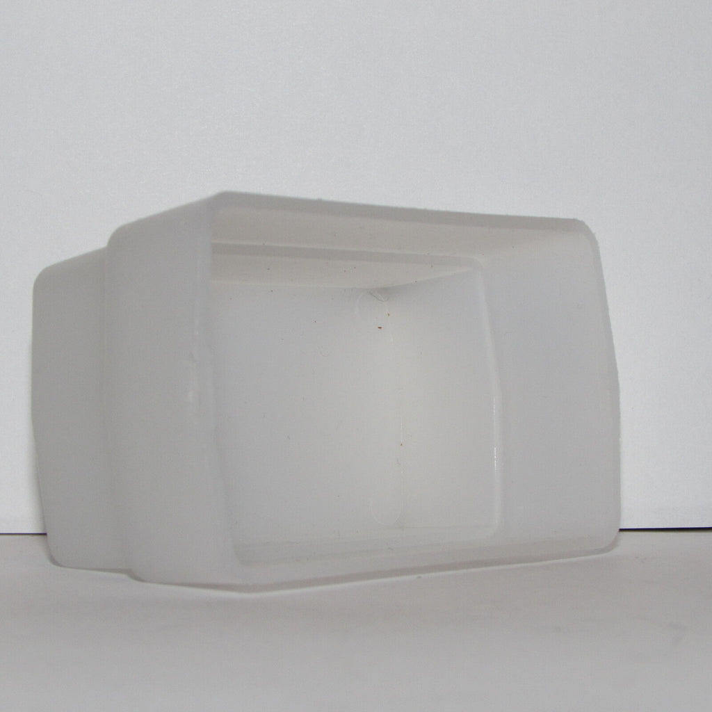 Used Unknown Brand Flash Diffuser Dome 73mm diameter across S115035-038