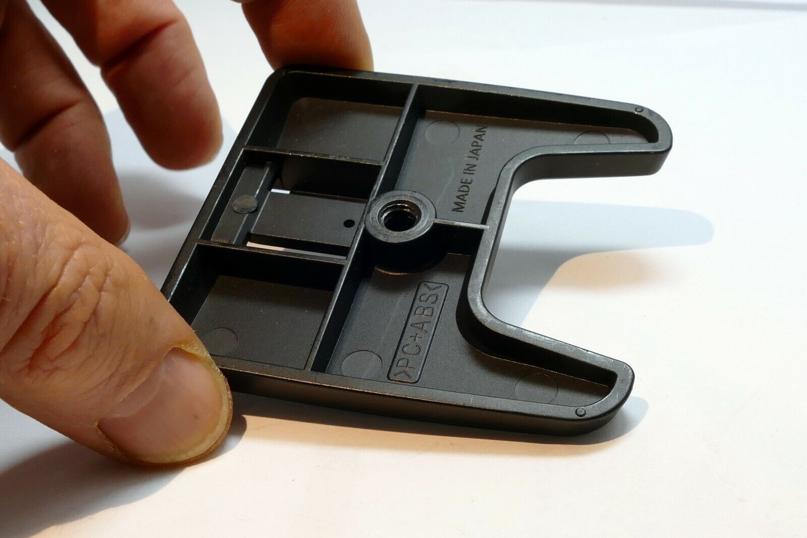 Panasonic Lumix flash stand with tripod screw table stand DMW FL580L FL200L 360L