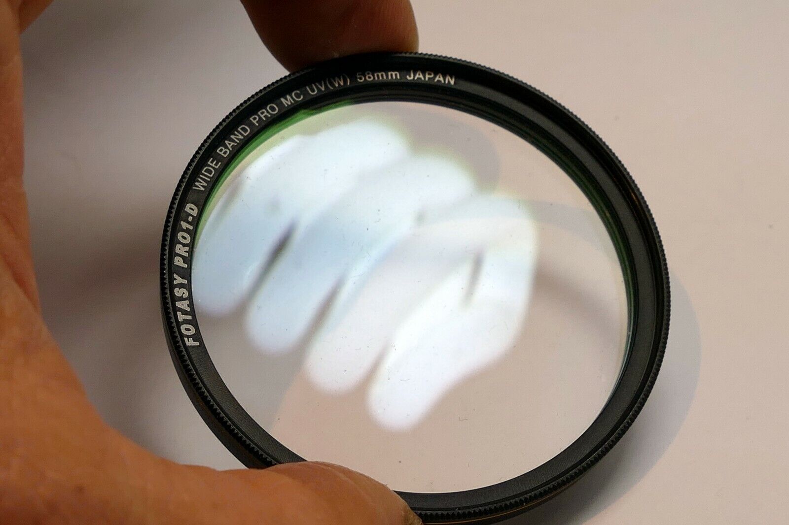 Fotasy PRO1-D Lens Filter screw in 58mm  MC UV Wide band