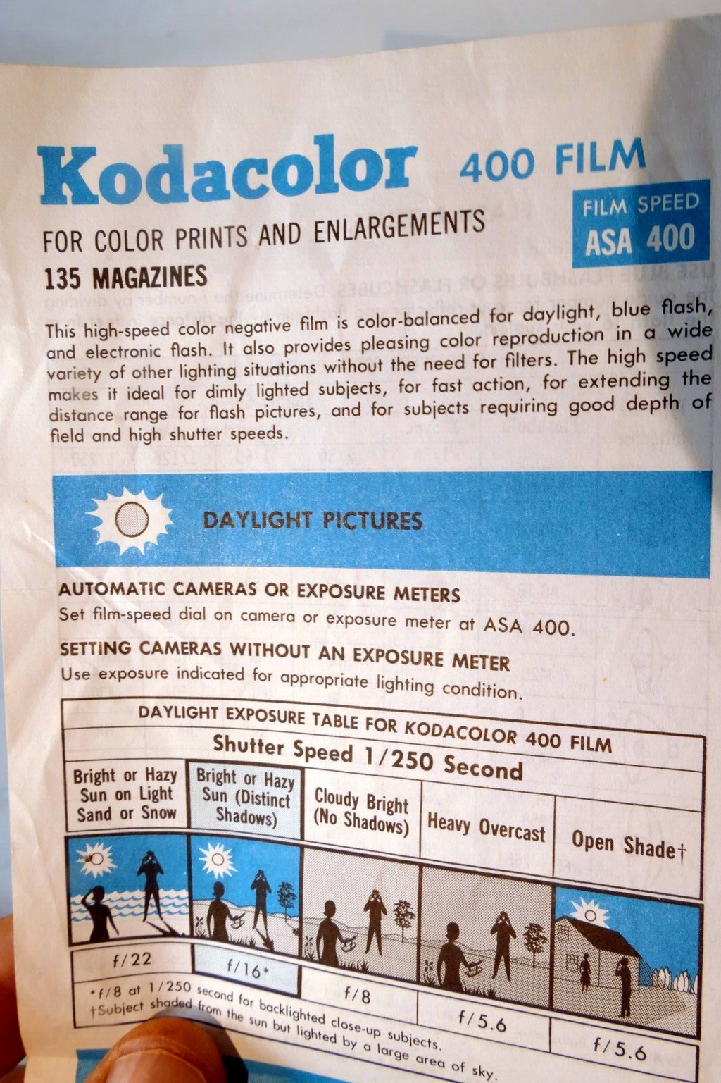 Kodak ASA 400 film Kodacolor 35mm guide Manual  1976