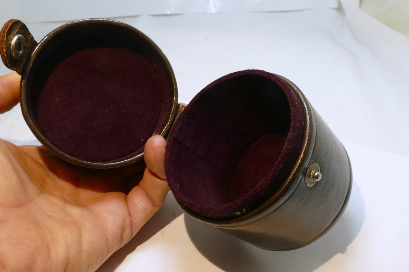 Nikon  NKT Lens Hard Case for 20mm f3.5 f4 Ai AF Nikkor 28mm shift