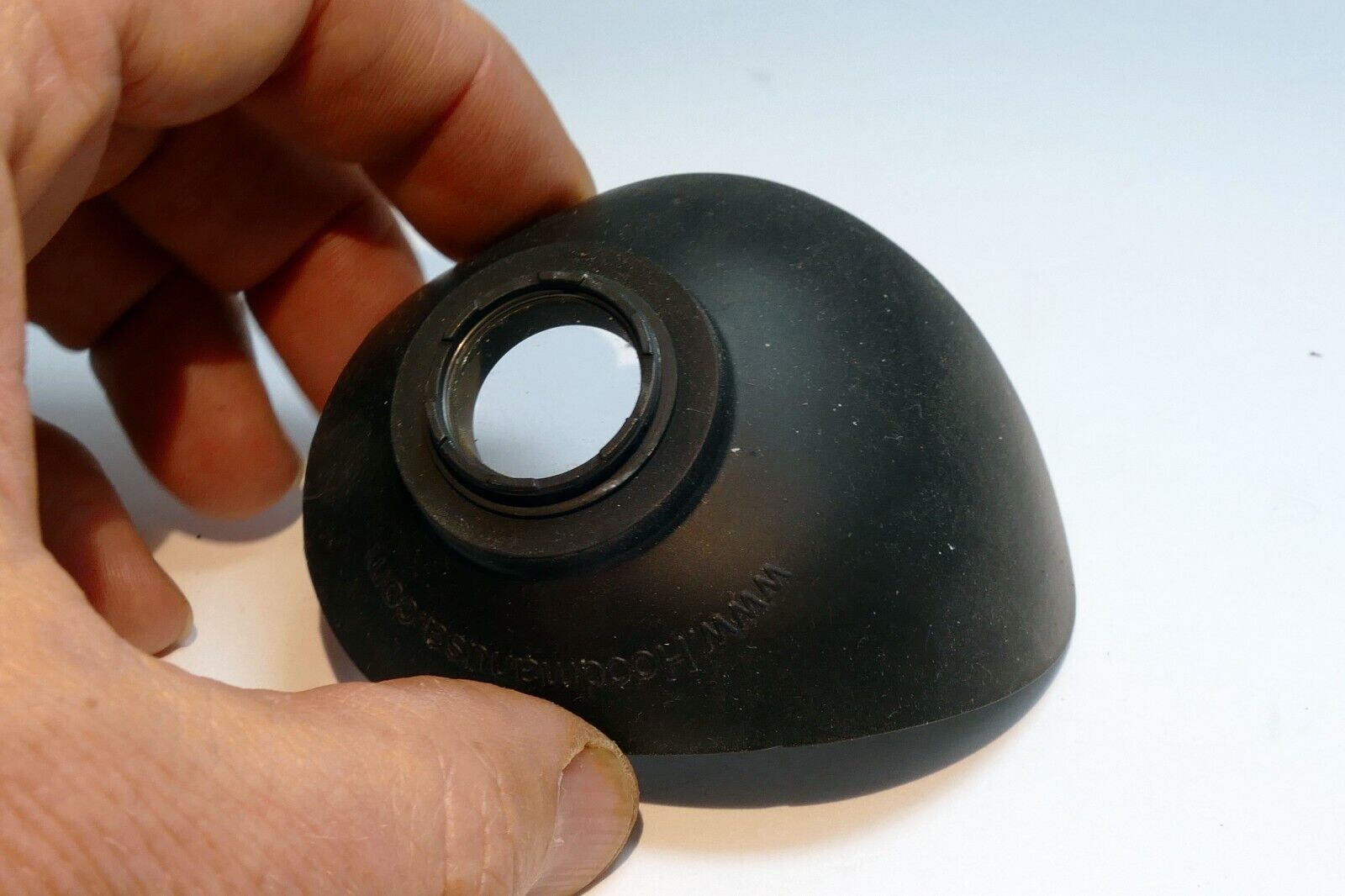 Hoodman 22mm round eye piece eye cup for Nikon D3X D7000 D810 D800 cameras DK17