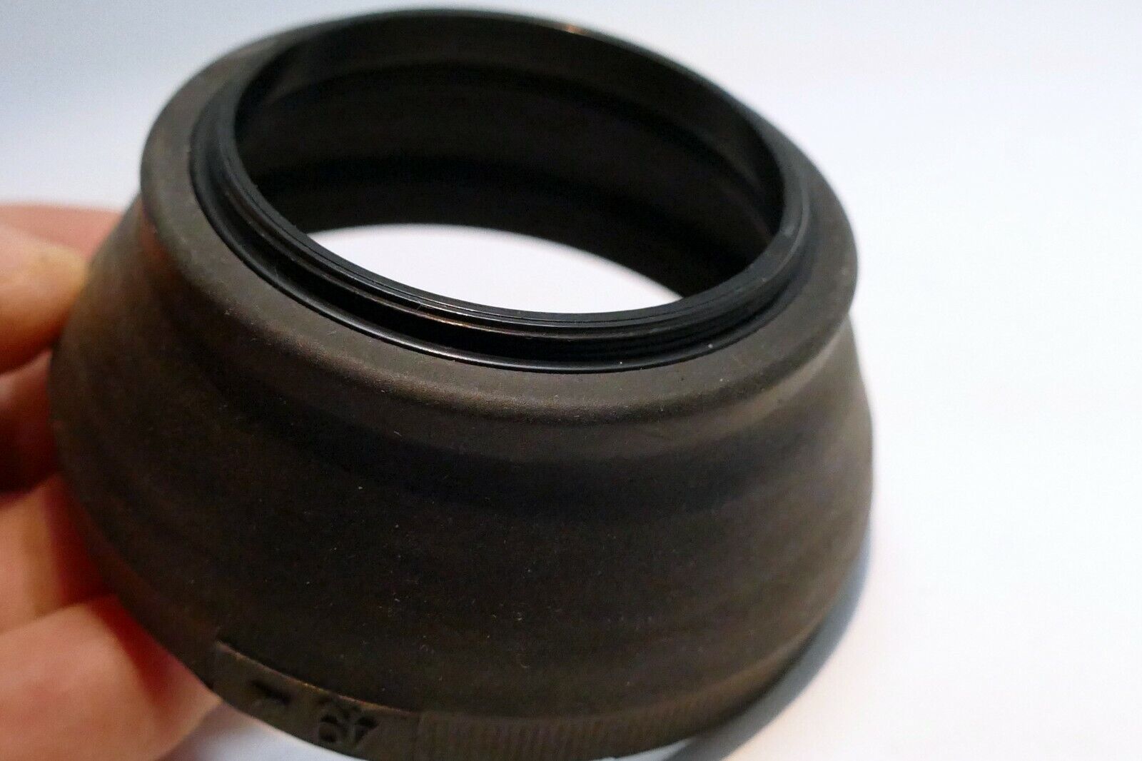 49mm rubber lens hood shade for medium telephoto 85mm 100mm  lenses