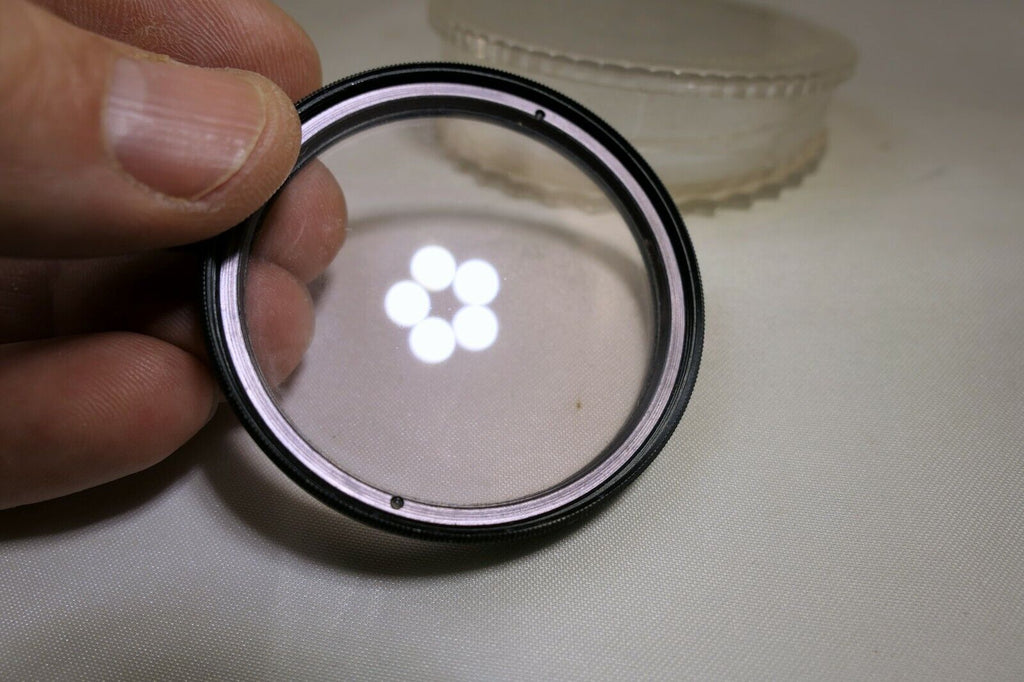 Tiffen 52mm Skylight  1A Lens filter