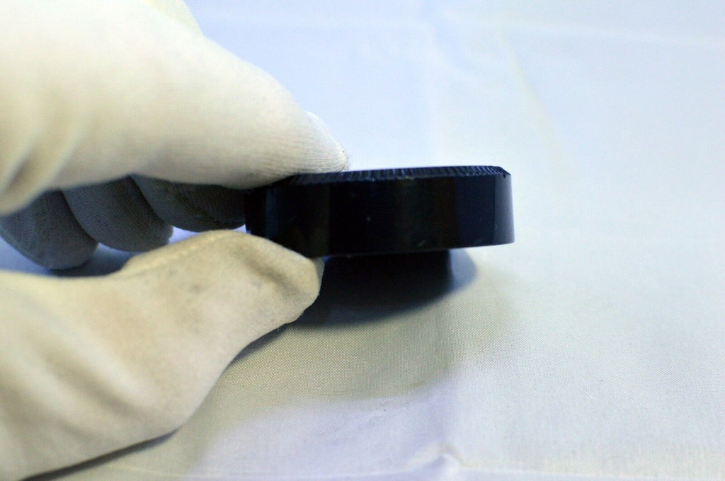 unknown brand rear lens cap for M42 universal  screw mount lenses