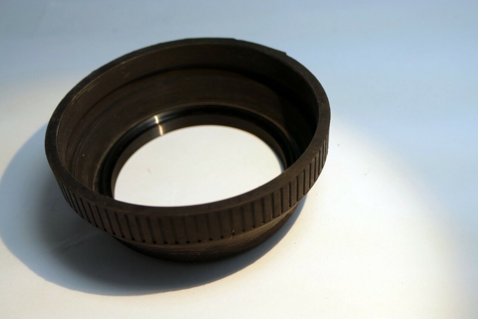 67mm screw in Rubber Lens Hood Telephoto  double threaded for 18-135mm 28-105mm