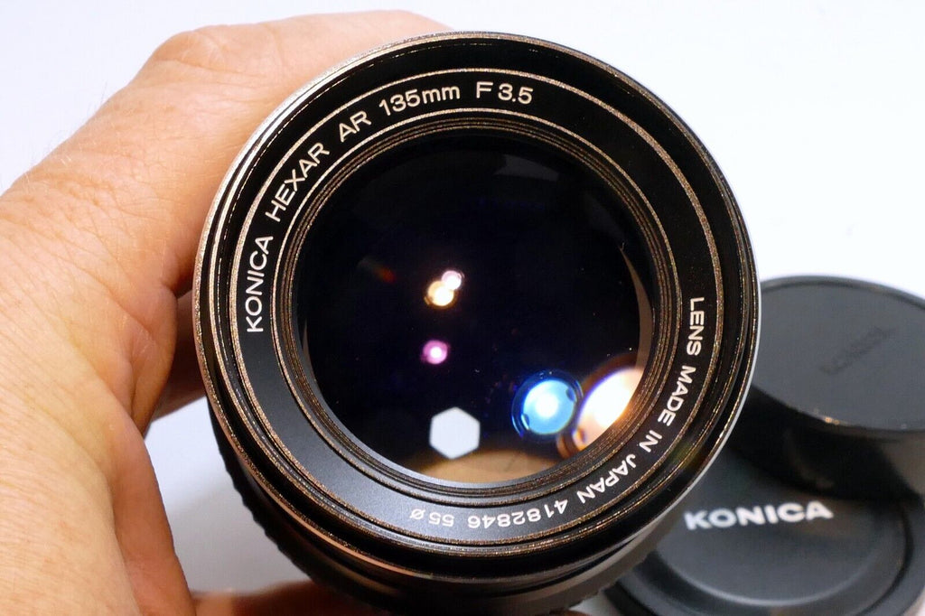 Konica 135mm F/3.5 Hexar AR Mount Lens w/ caps telephoto - Mint condition