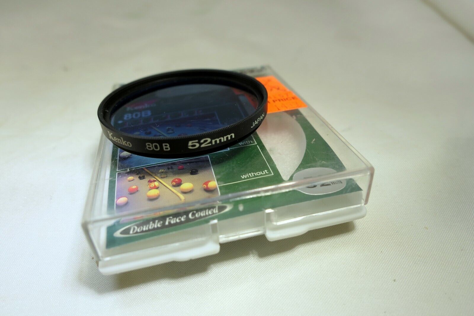 Kenko 52mm 80B Blue  Lens Filter screw in type boxed - Mint condition