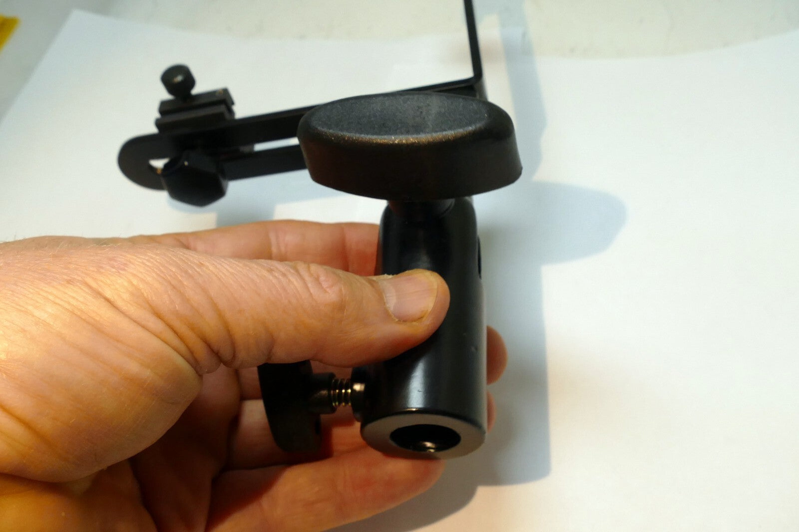 Flash tripod holder for umbrella bracket rail multi-flash