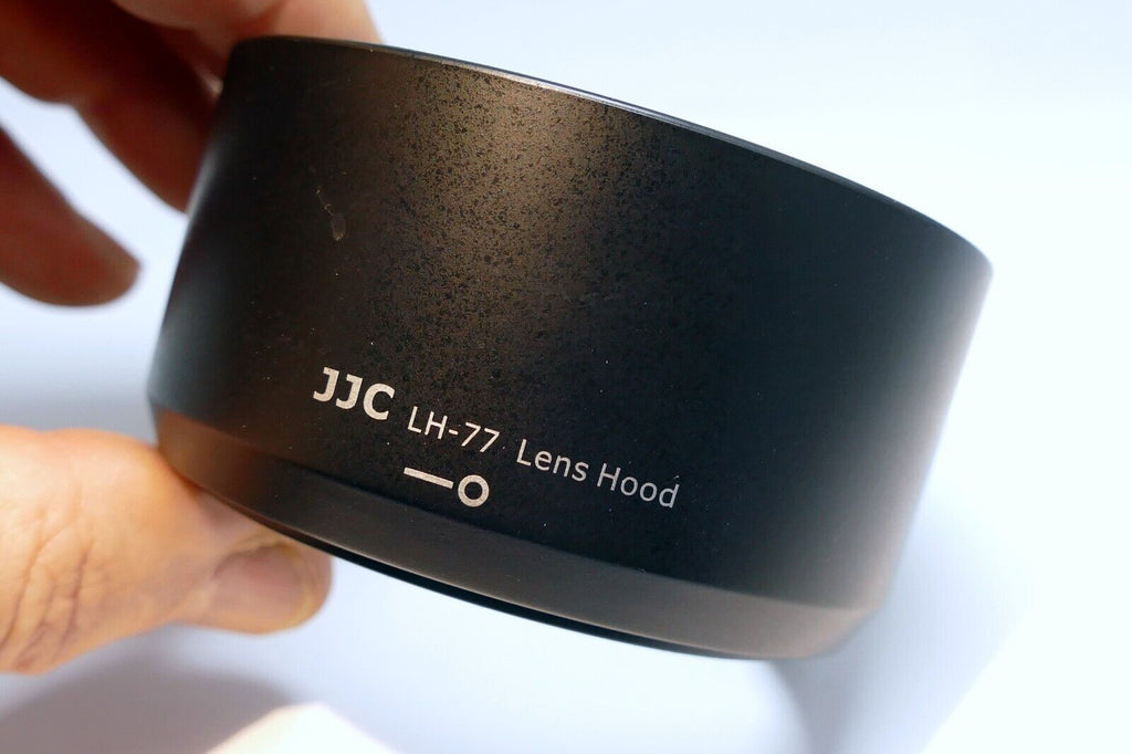 Replacement Lens Hood Shade for Nikon AF-P DX NIKKOR 70-300mm f4.5-6.3G ED HB-77