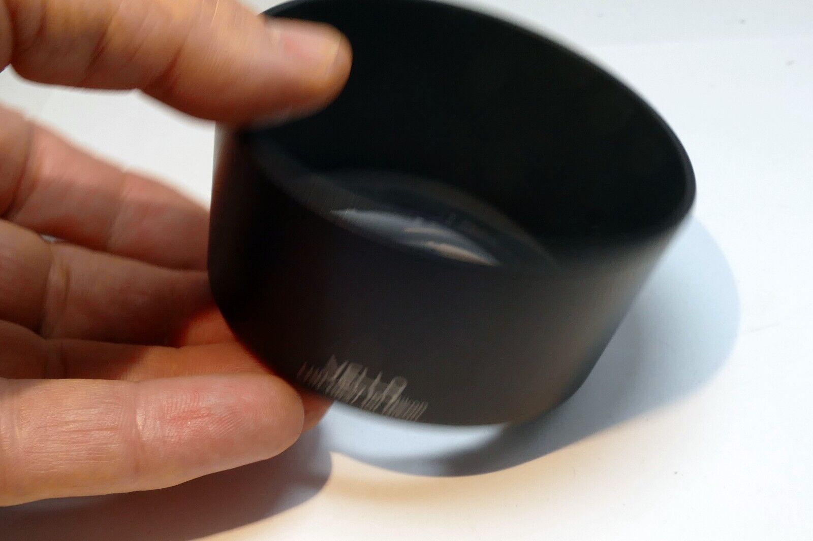 Aftermarket HB-37 Lens Hood Shade for NIKON AF-S VR 85mm f3.5 Nikkor