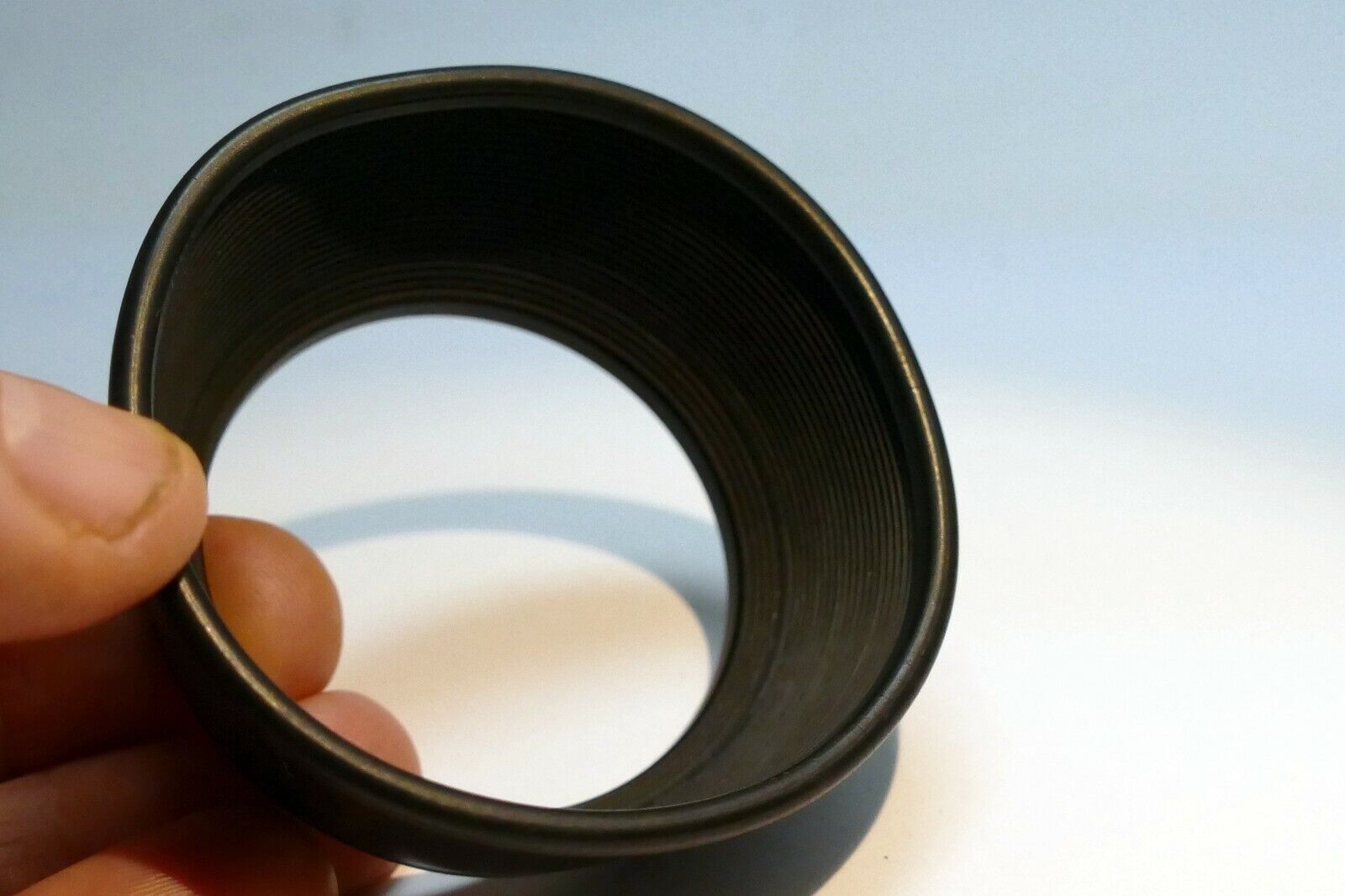 Olympus OM 85mm f2.0 100mm f2.8  lens hood shade for OEM Genuine rubber Zuiko