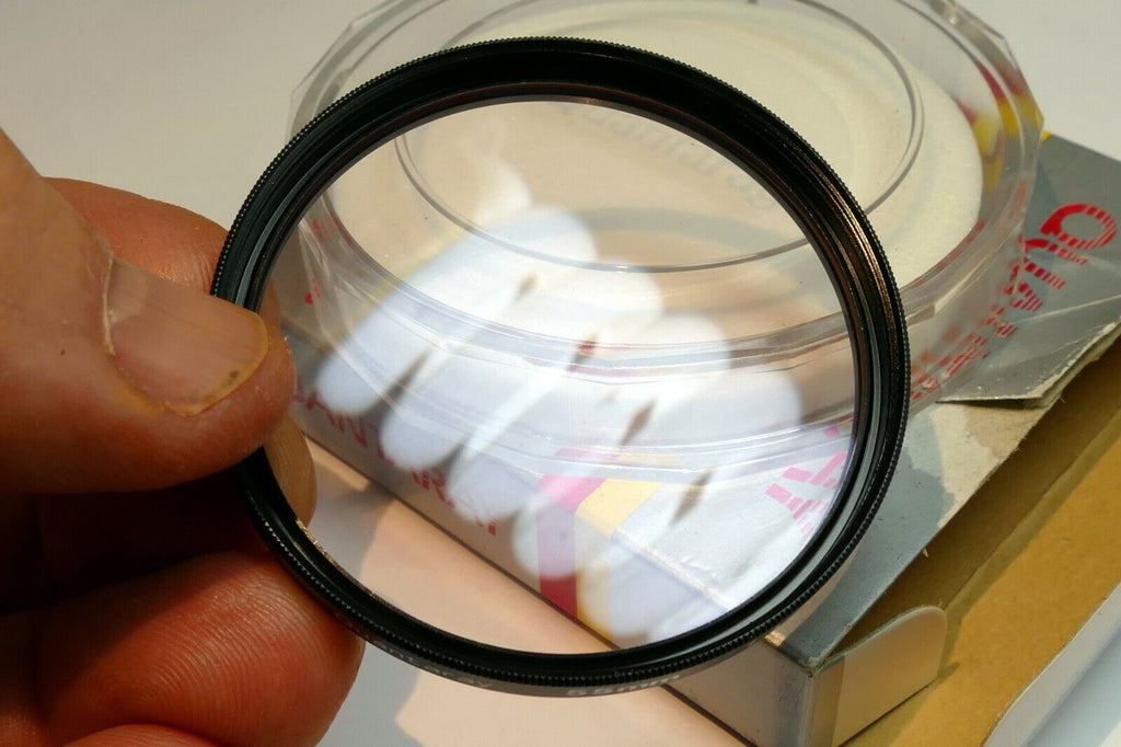 Quantaray 55mm Filter Skylight 1A  with plastic case mint condition