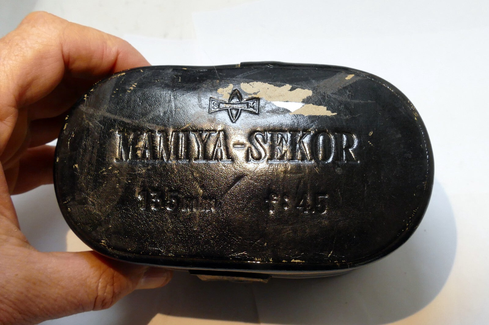 Mamiya Lens case for Sekor 135mm f4.5 hard case  for TLR  lenses
