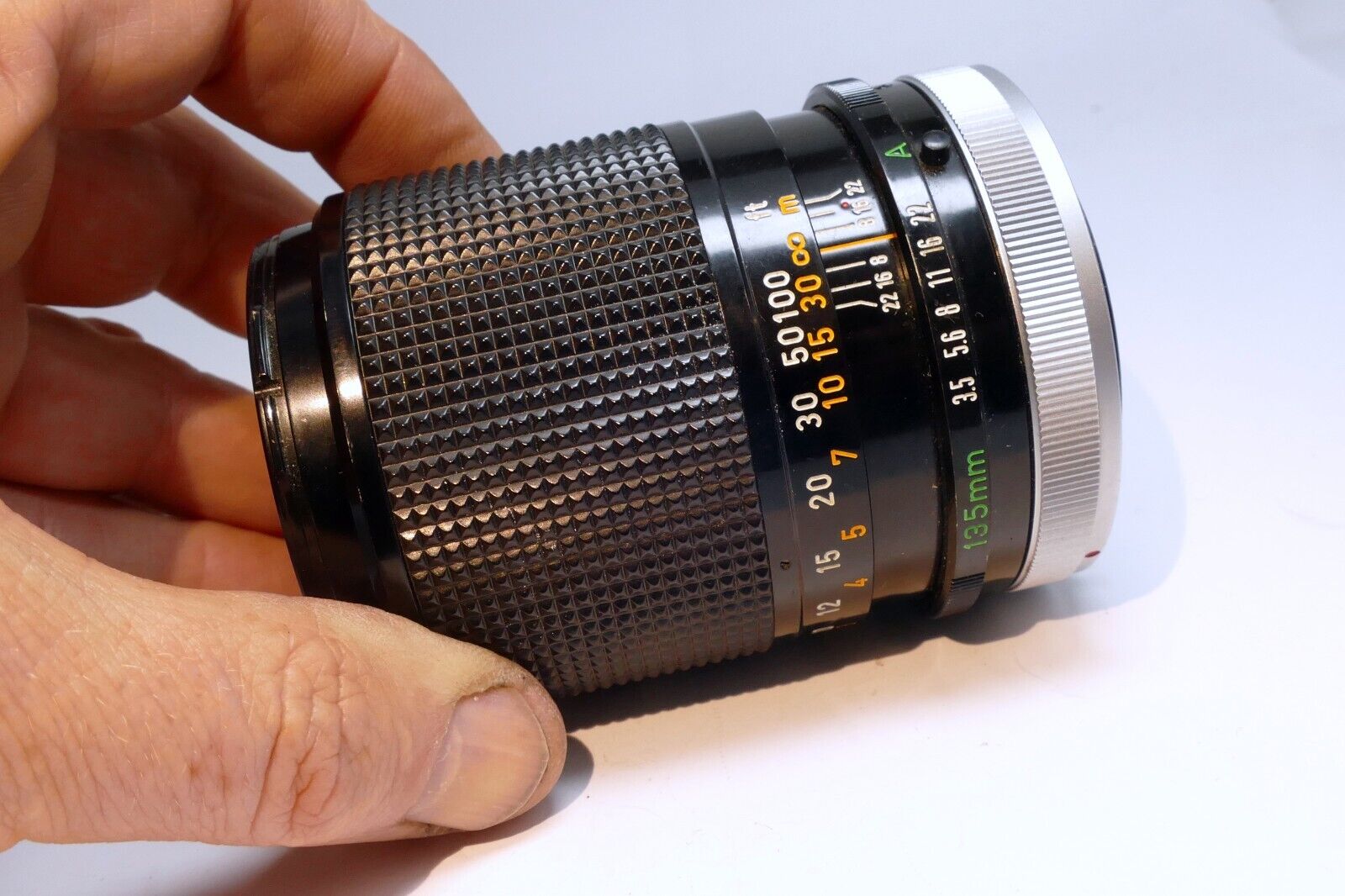 Canon 13mm f3.5 SC FD Lens for manual focus telephoto -   Aperture stuck AS IS