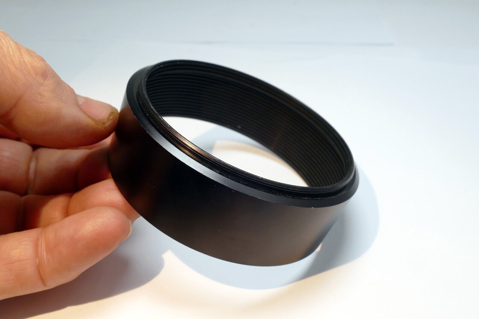 77mm Lens Hood Shade Threaded screw in metal telephoto