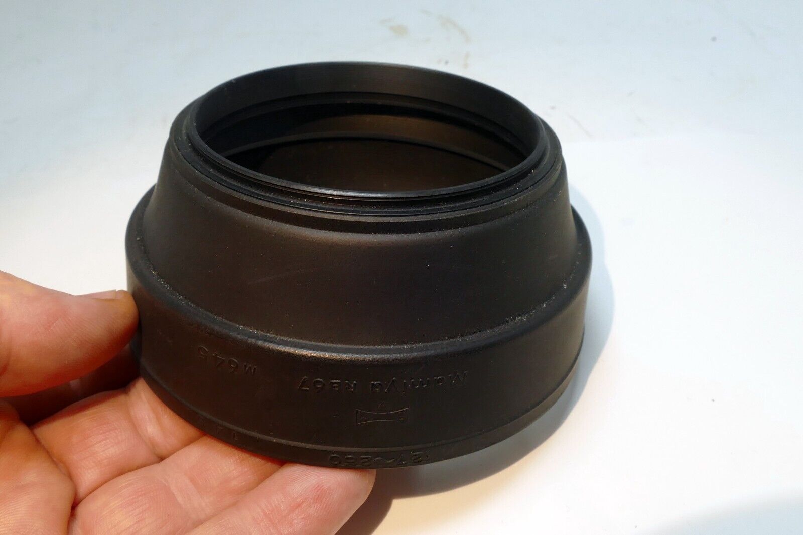 Mamiya 77mm Threaded Lens Hood RB67 180mm 4.5 210mm  Sekor C K/L AP - Original