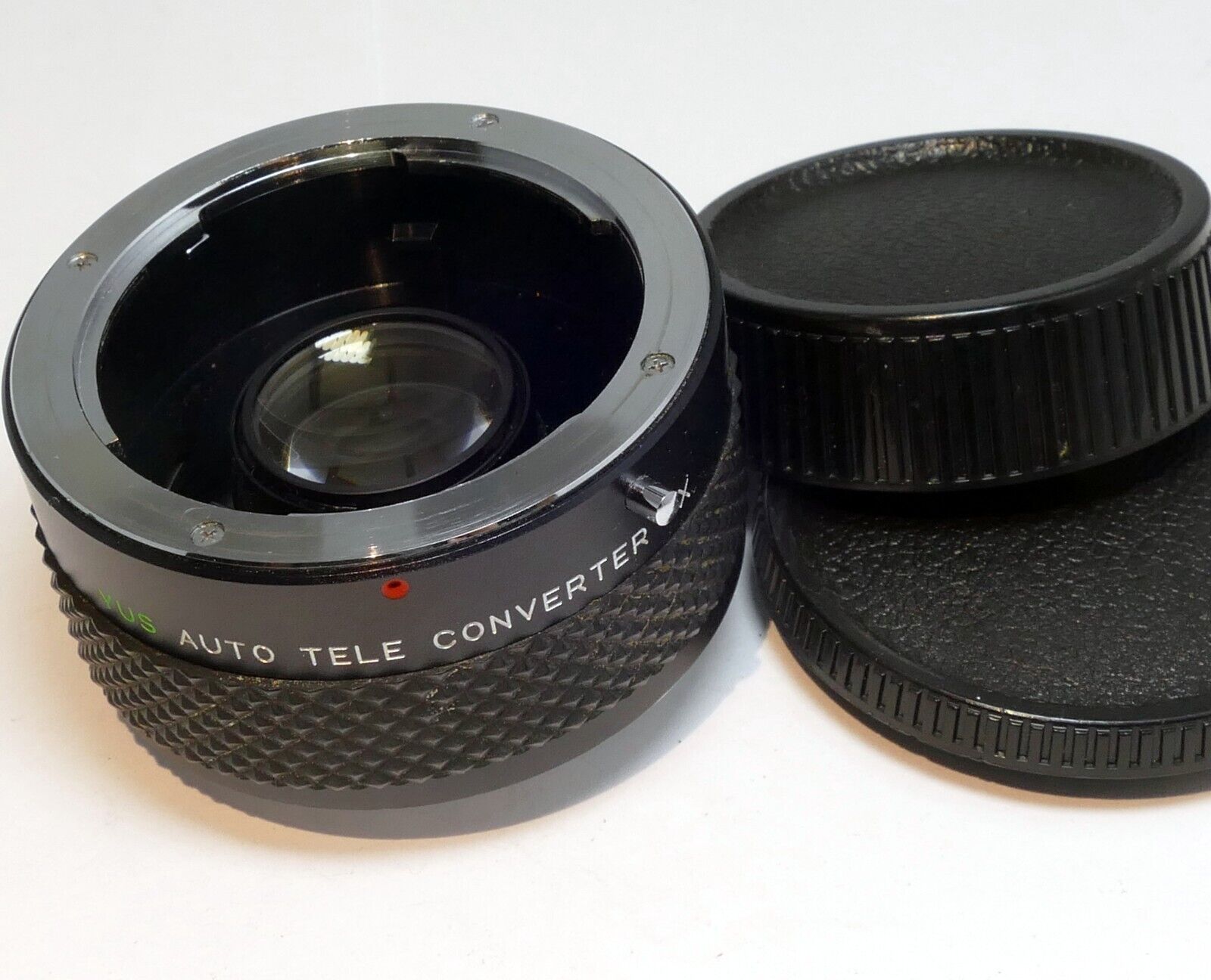YUS Multi-Coated 2X Lens teleconverter for Contax / Yashica mount C/Y