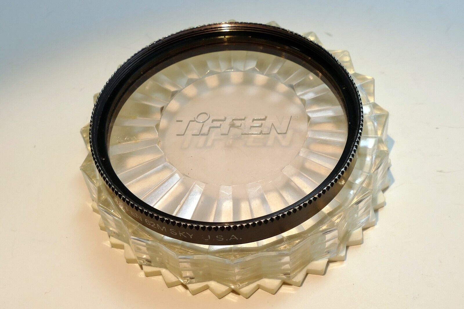Tiffen SKY 62mm Filter Warming Skylight 1A for telephoto