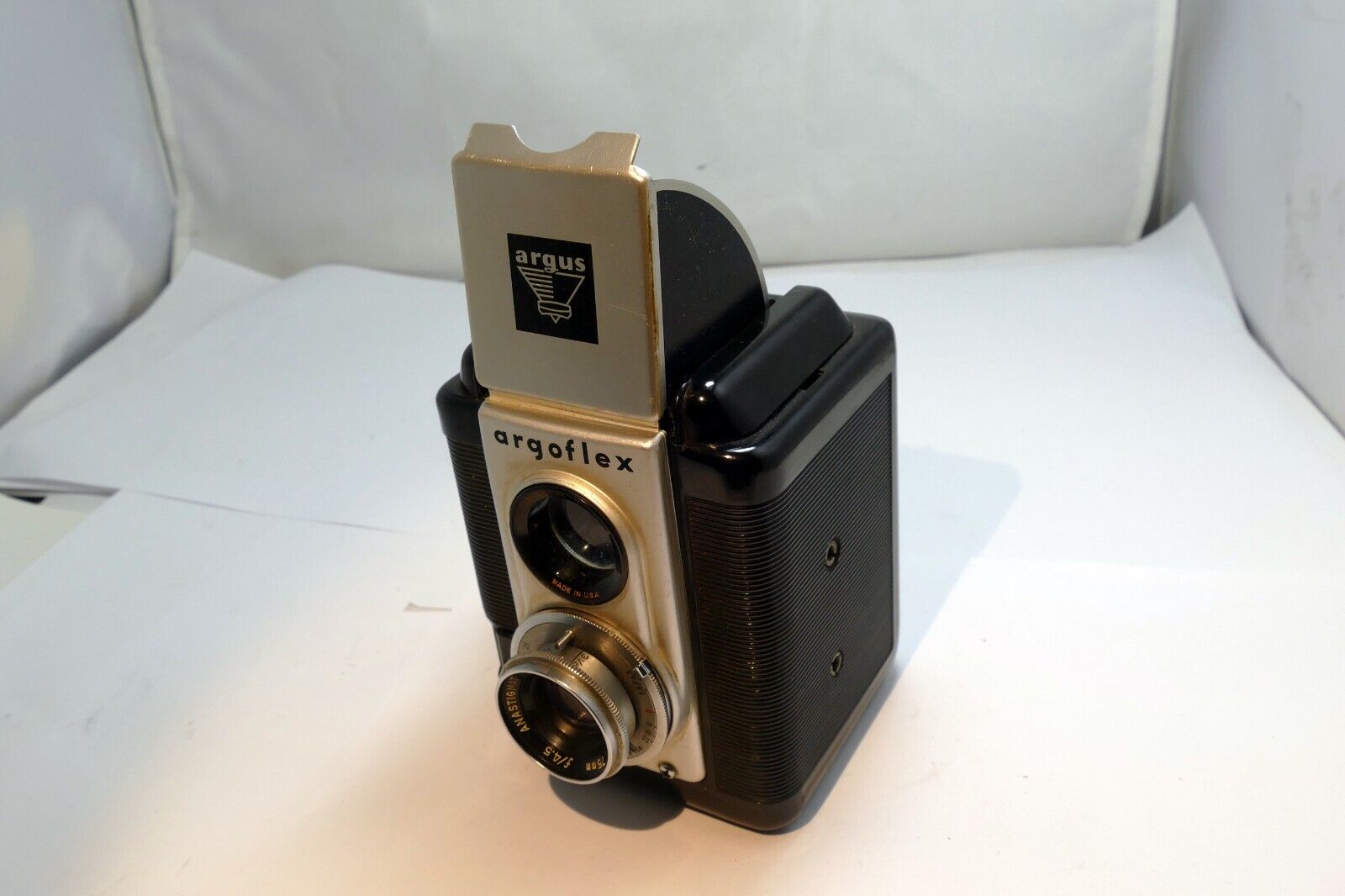 Argus Argoflex Camera with 75cm f4.5 Lens for 620 Medium format film