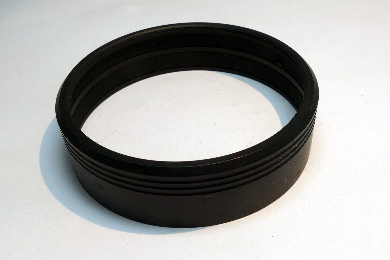 82mm  Lens Hood Shade threaded   metal with female threads
