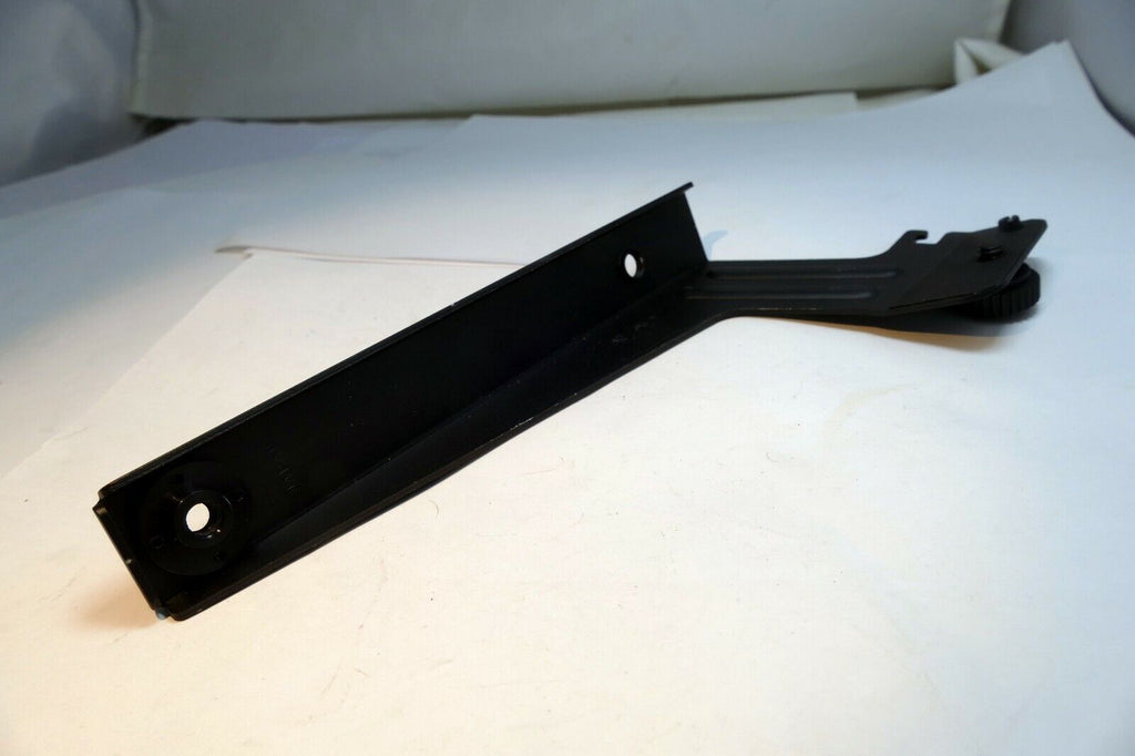Chinon 8mm Used LB-020 light bracket