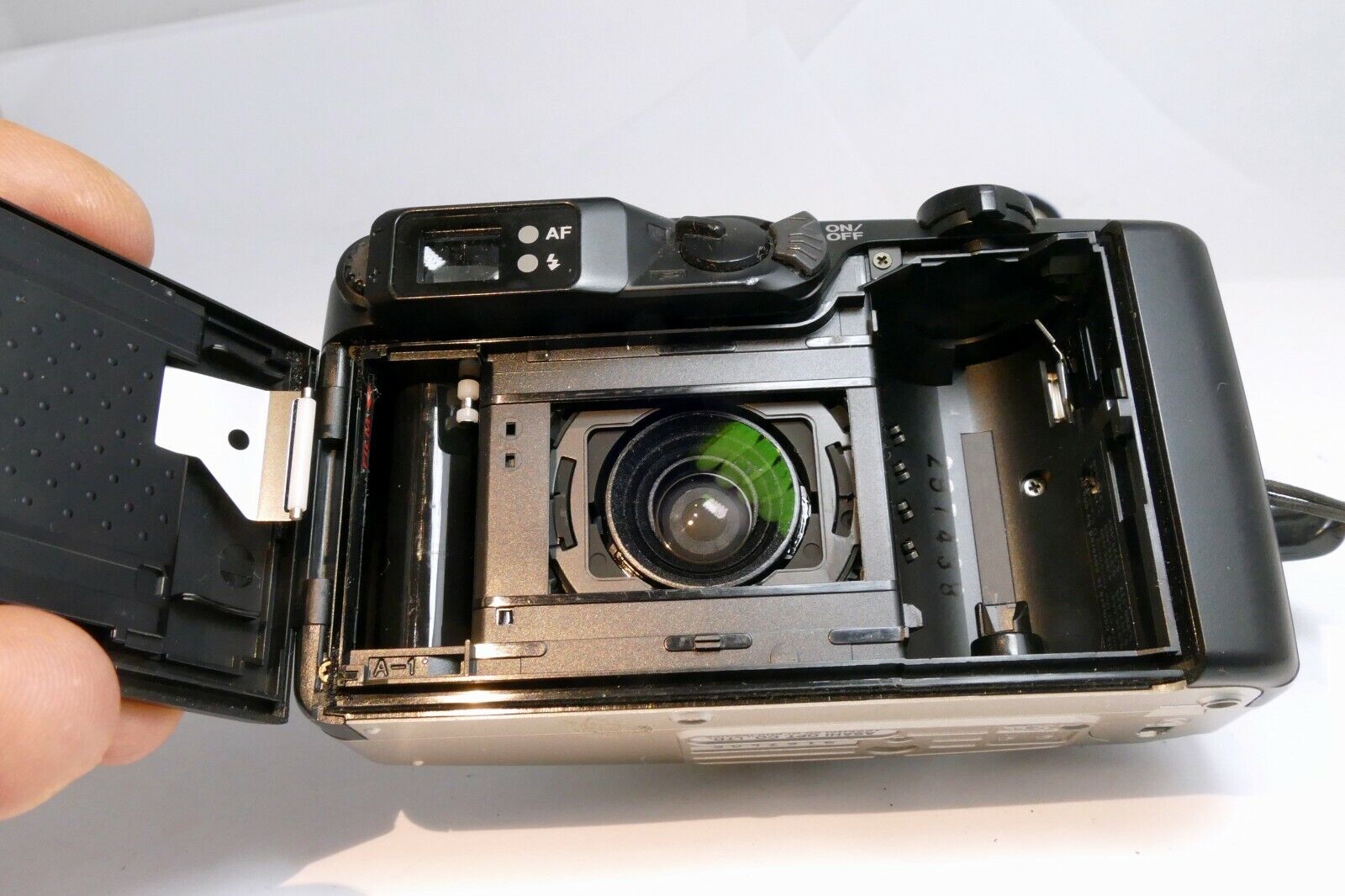 Pentax IQ Zoom 140M 35mm camera - untested  -  for parts AS IS