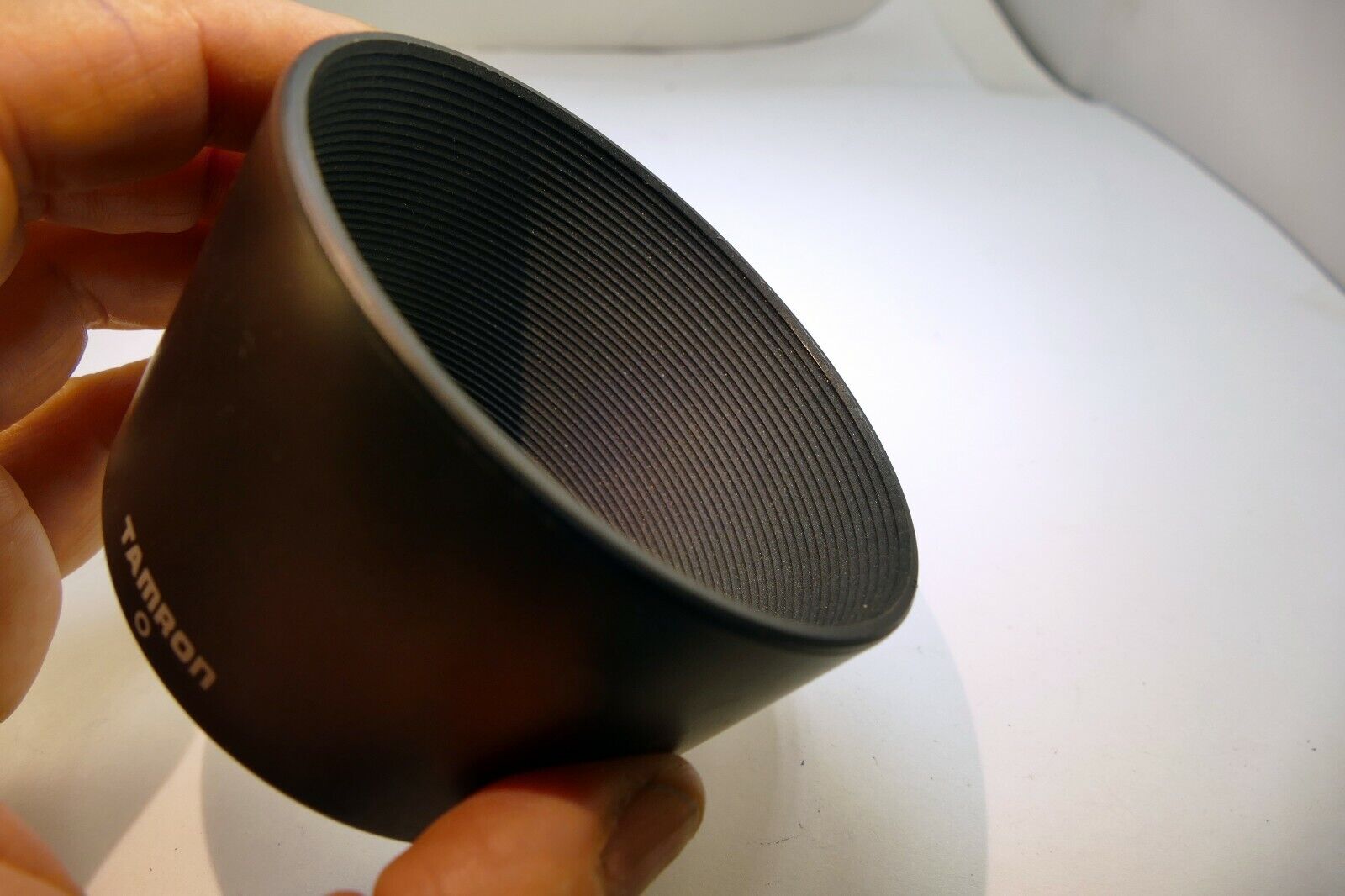 Tamron D2FH Lens Hood Shade for 100-300mm f5-6.3 Macro (86D, 186D) Telephoto AF