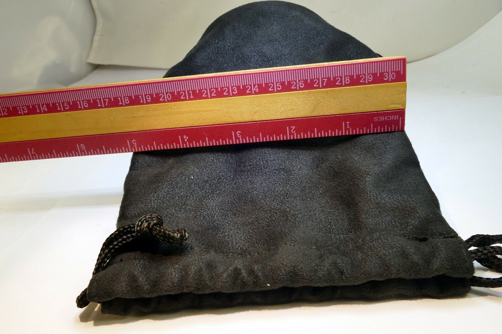 Nikon CL-0918  Soft Lens Case drawstring Bag  for 55-200mm f4-5.6G ED AF-S VR