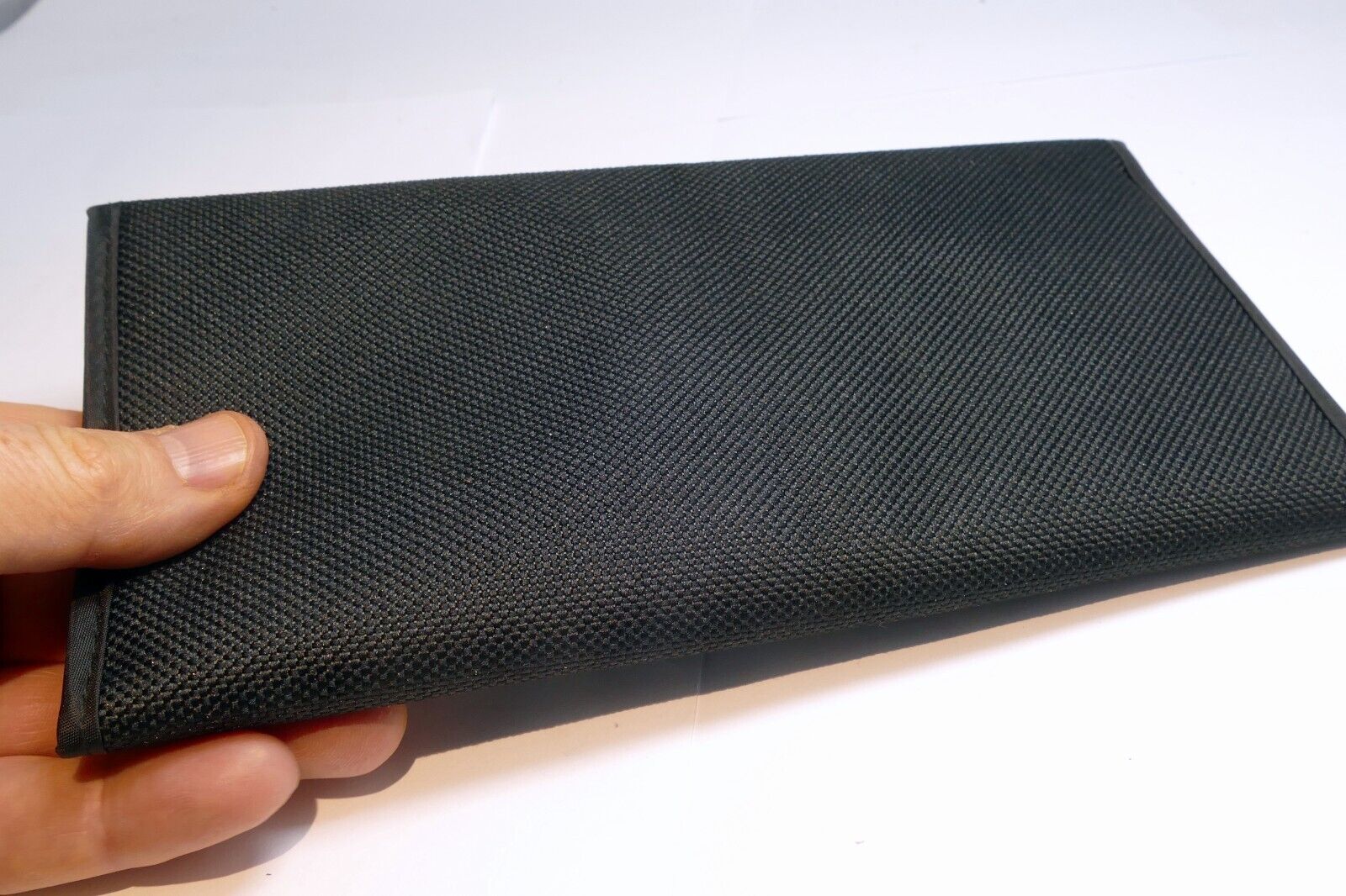 Hoya case soft pouch wallet for Filters 86mm 95mm 105mm (holds 4 filters)