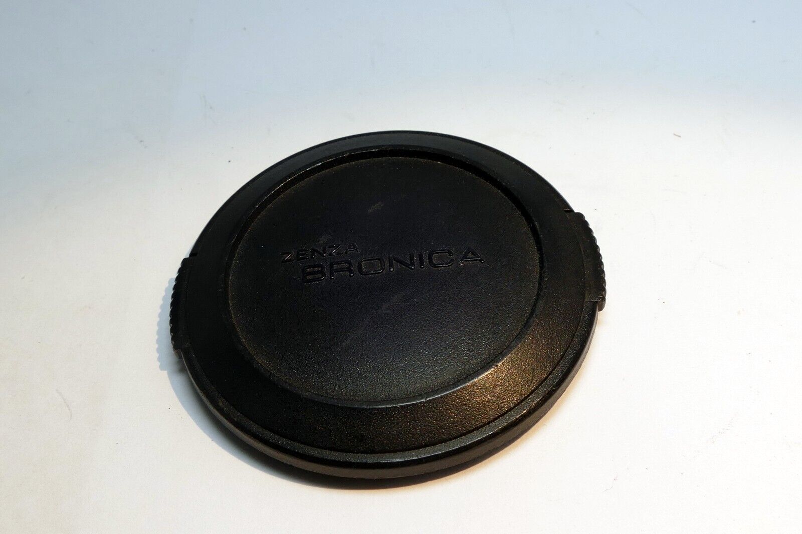Bronica 62mm Front Lens Cap cover Genuine OEM for 50mm f2.8 60mm ETR 645 Zenza