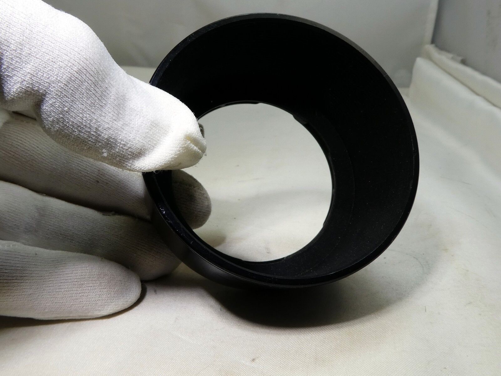 Tamron 1B4FH Plastic Lens Hood Shade for 58mm filter rim 70-300mm f4-5.6 AF LD