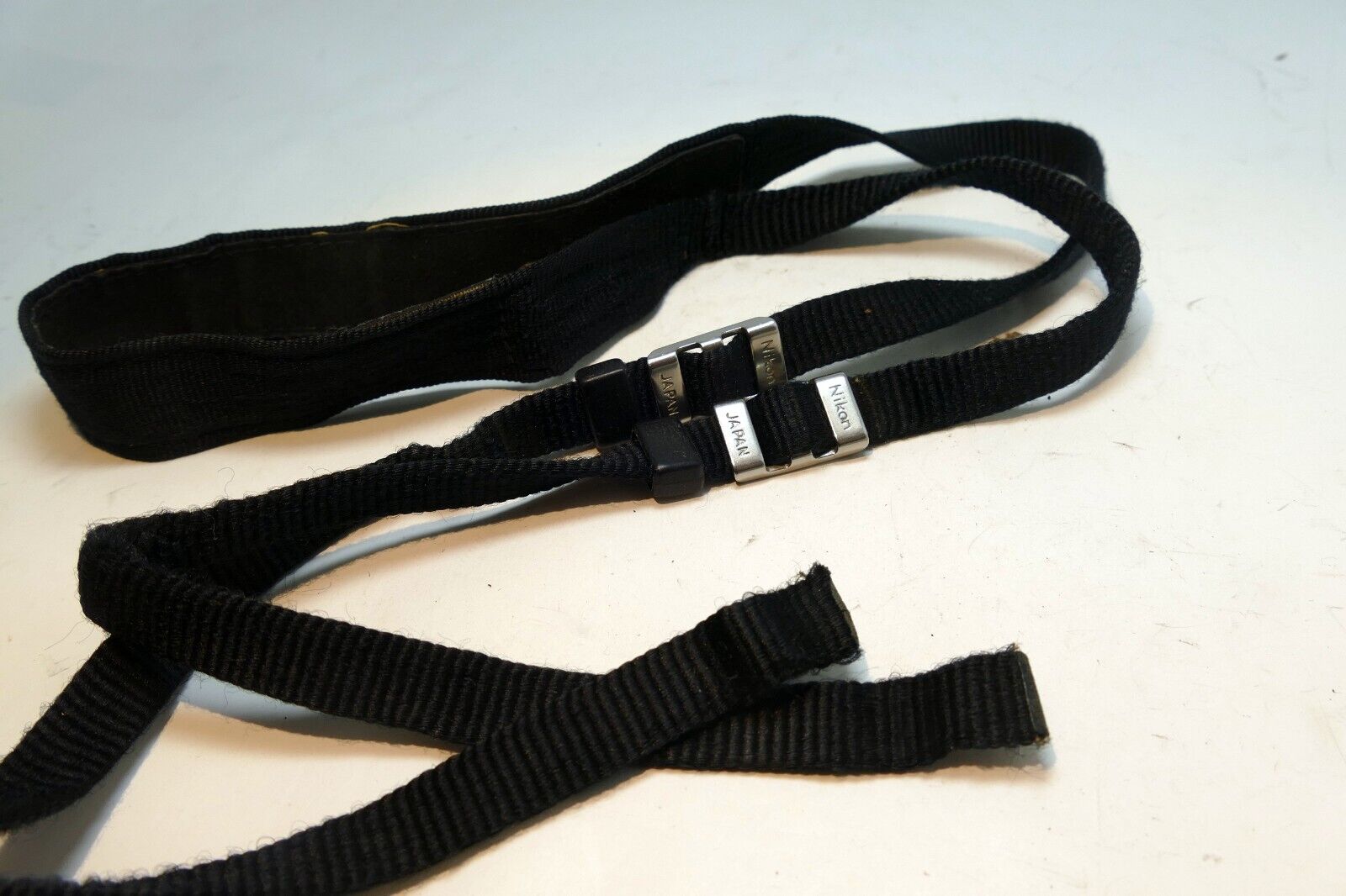 Strap for Nikon Lens case  2cm Wide 300mm 80-200mm - Genuine OEM