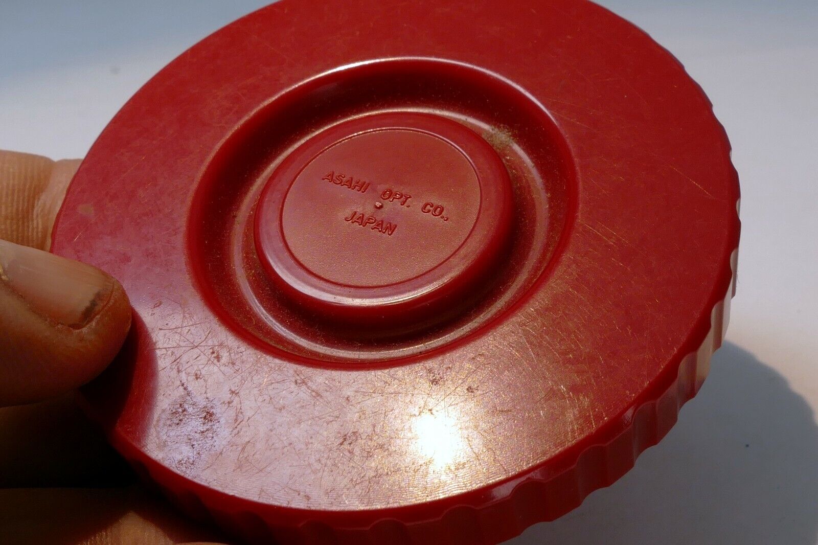 Plastic bottom mount for Pentax 110 Plastic Bubble LENS protective Case