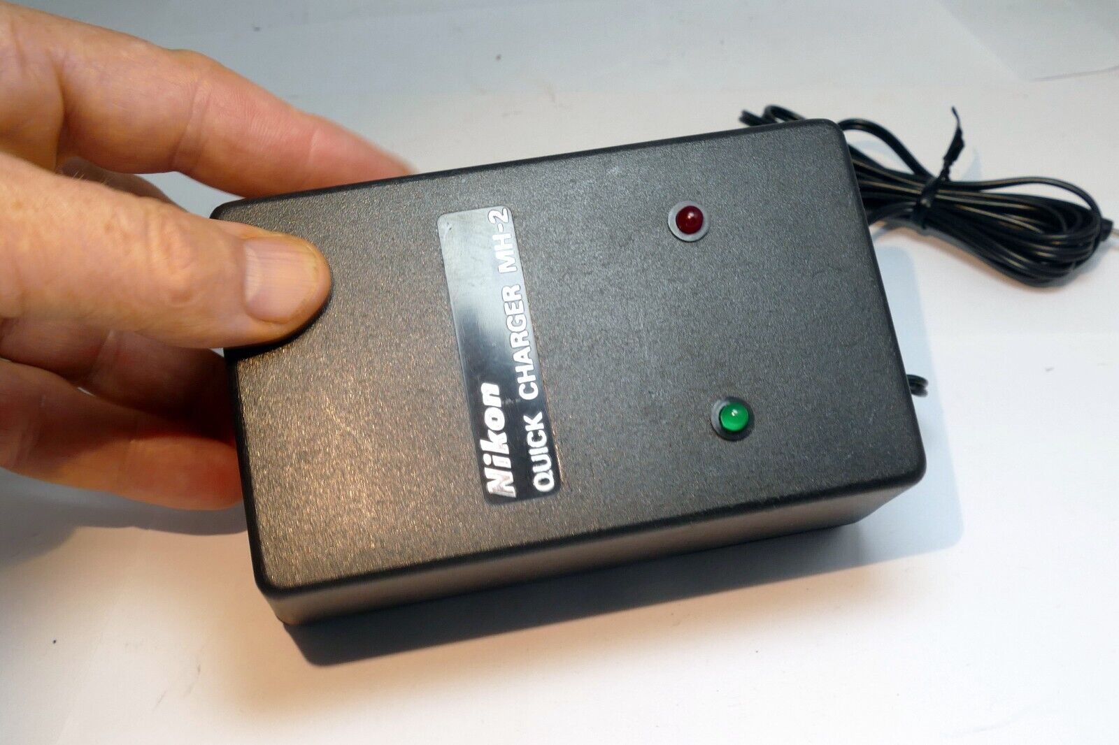 Nikon MH-2 Quick Charger Ac100V – DC20V 91-23504 MH-2 (missing AC wall cable)