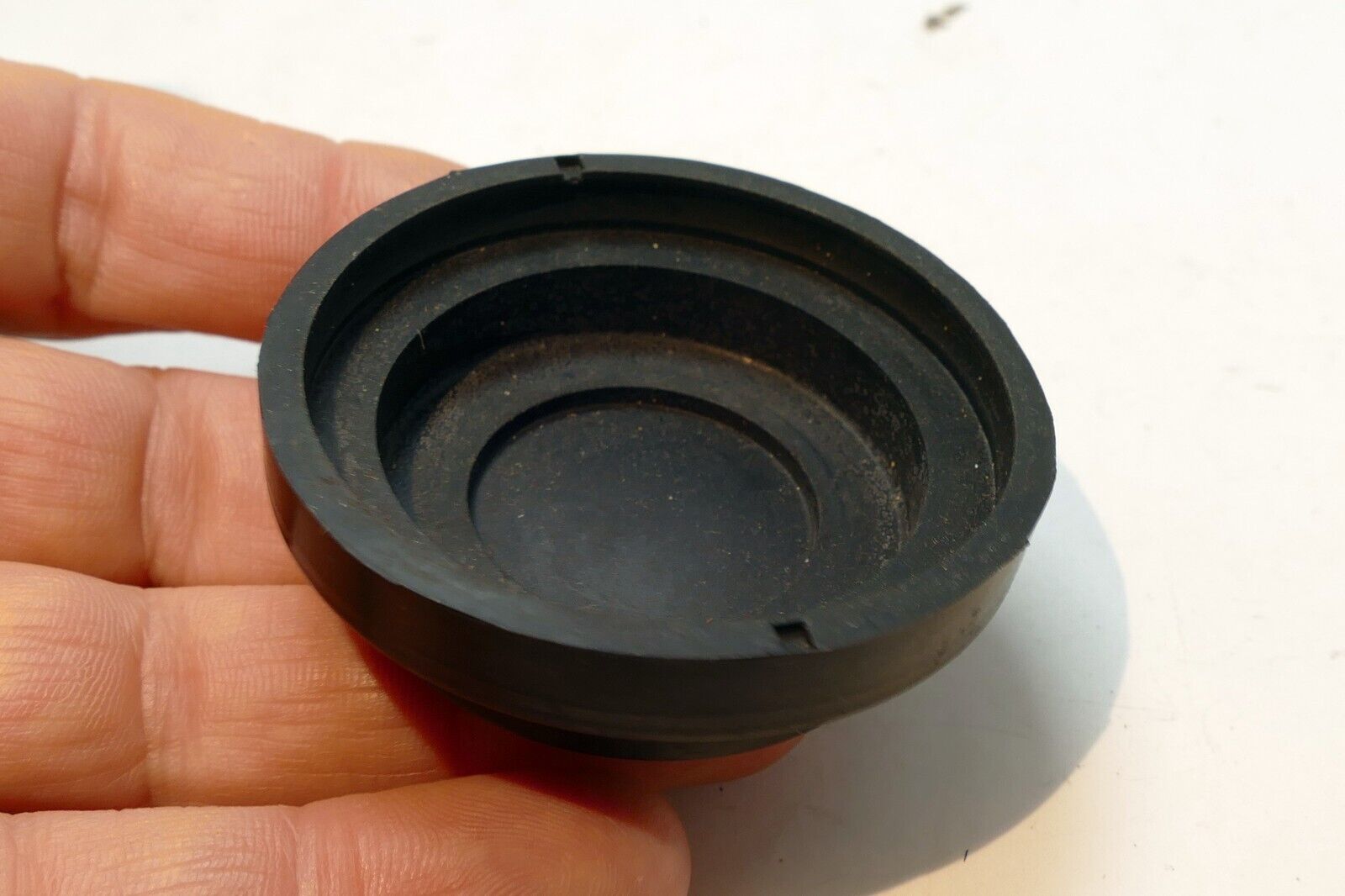 Sea & Sea Rear Cap for Nikon Nikonos  Lens Cap slip on type rubber 20mm