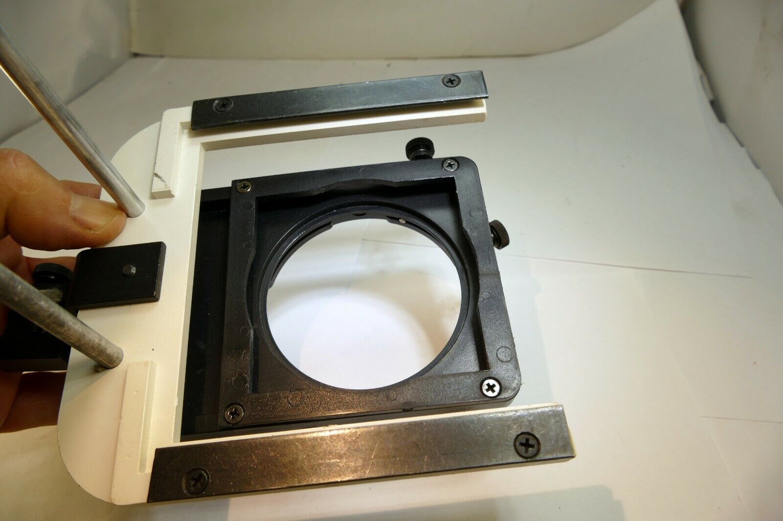 Lindahl Bellows lens Hood Single 3X3 slot filter holder (white)