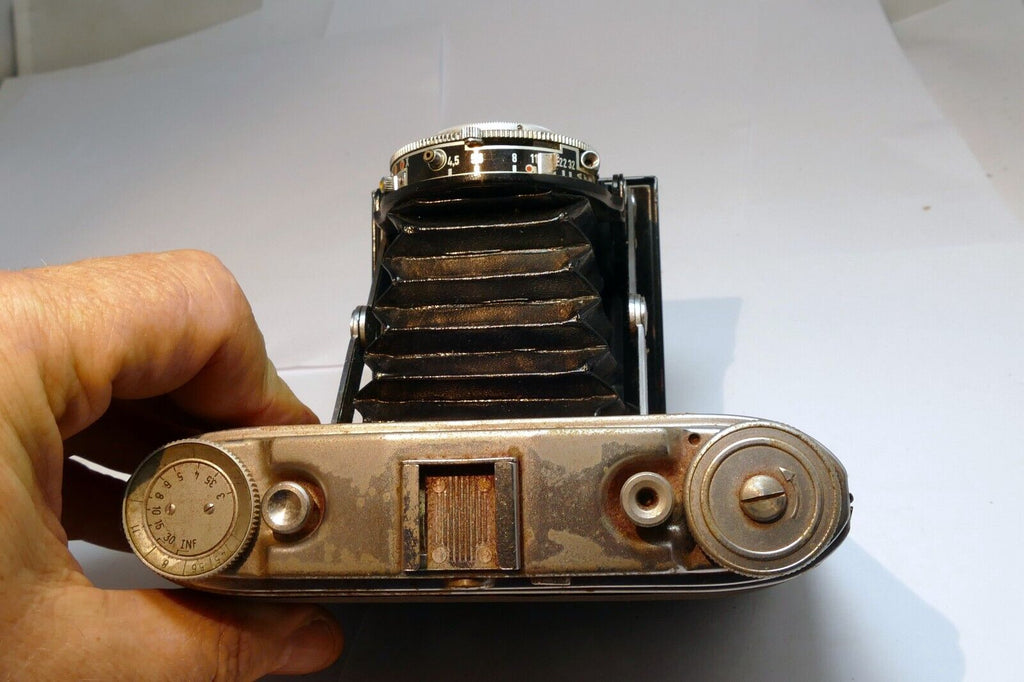 Agfa-Ansco Speedex Special Folding Camera With 85mm f/4.5 Apotar Lens 4X5 medium