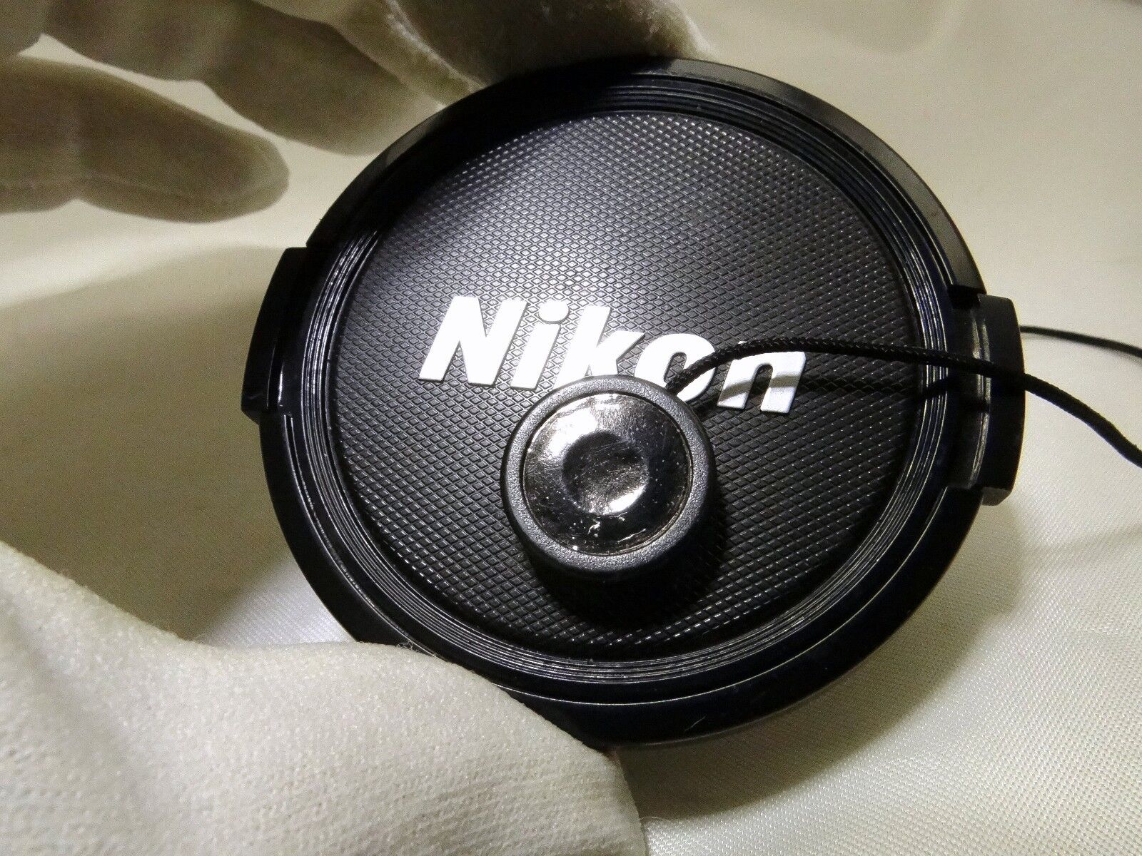 Nikon 58mm Front Lens Cap snap on Genuine