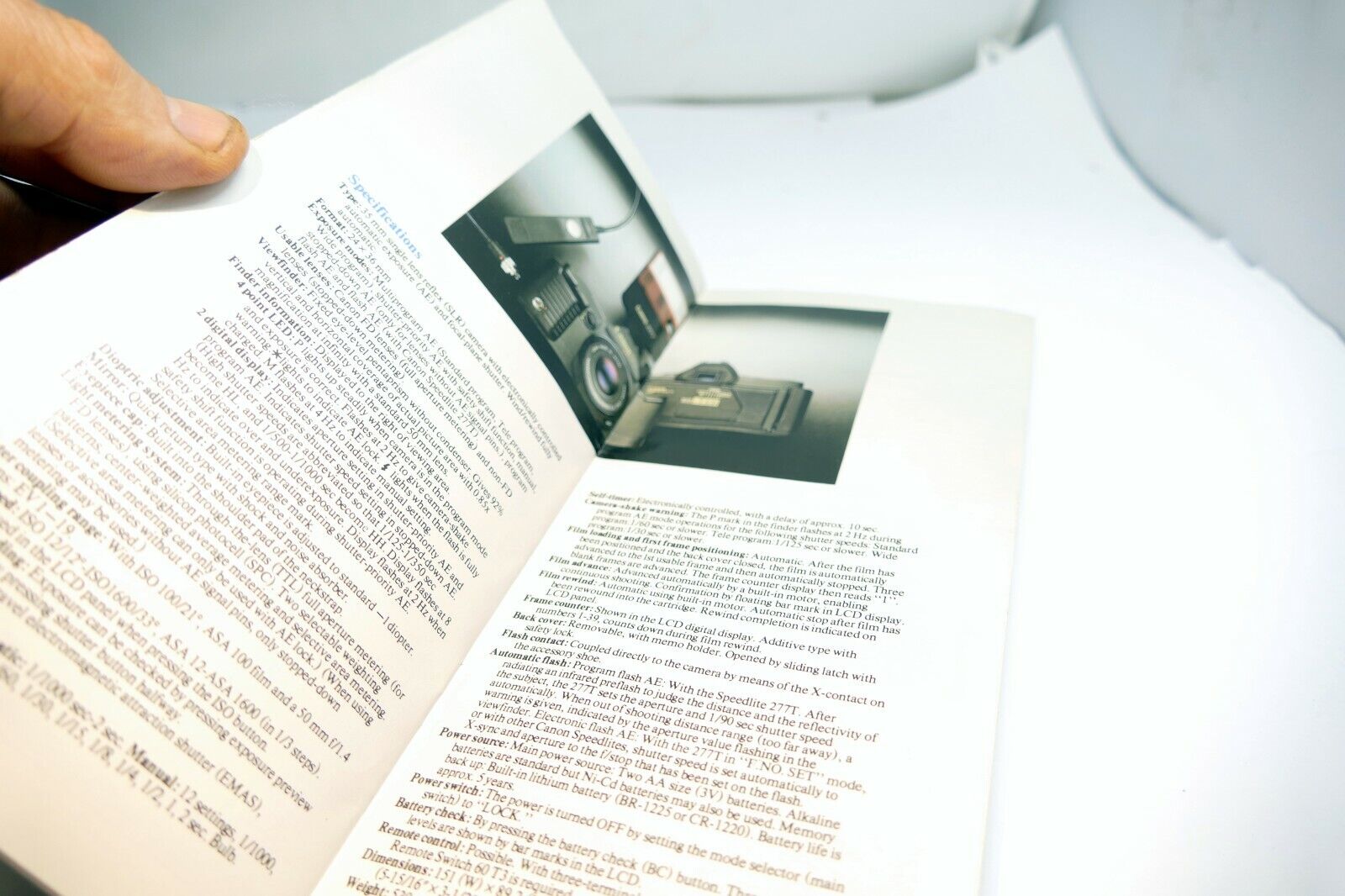 Canon T70 camera Sales Brochure Guide English New Vision Photography  1984