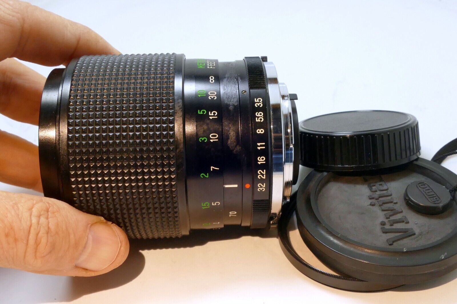 Vivitar 35-70mm f3.5 Manual Focus constant Aperture zoom Lens - Olympus OM mount